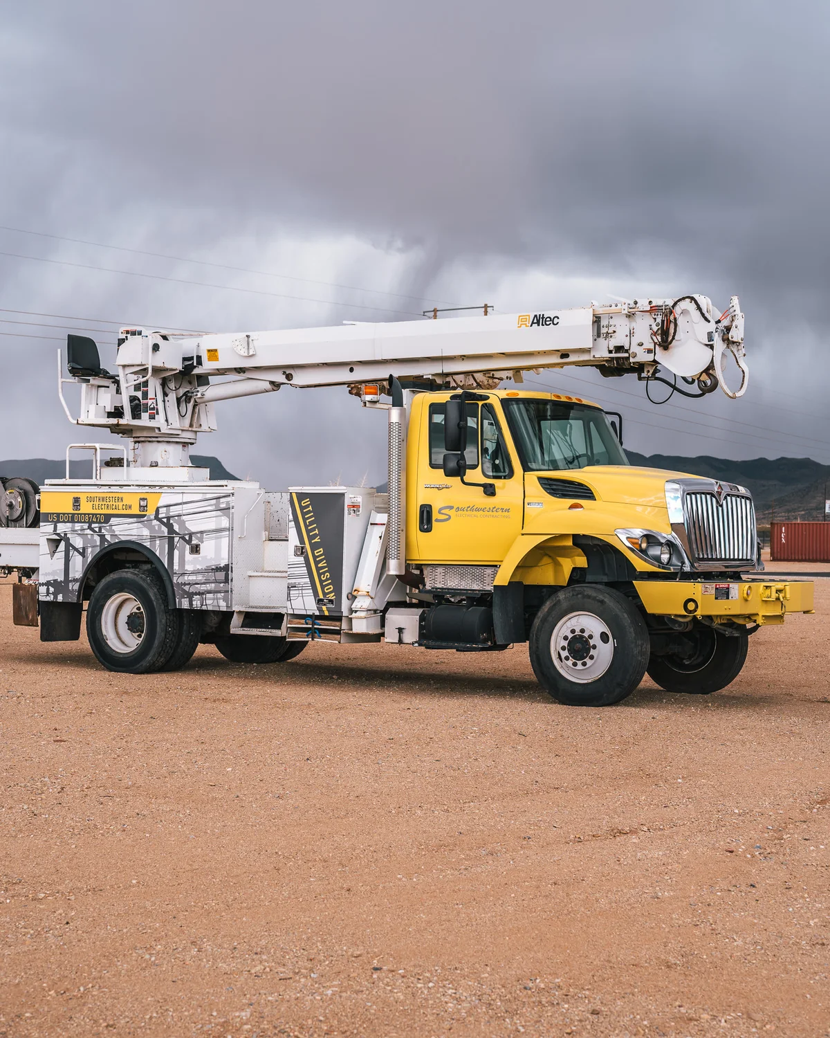 Southwestern Electrical fleet wrap — REV Designs